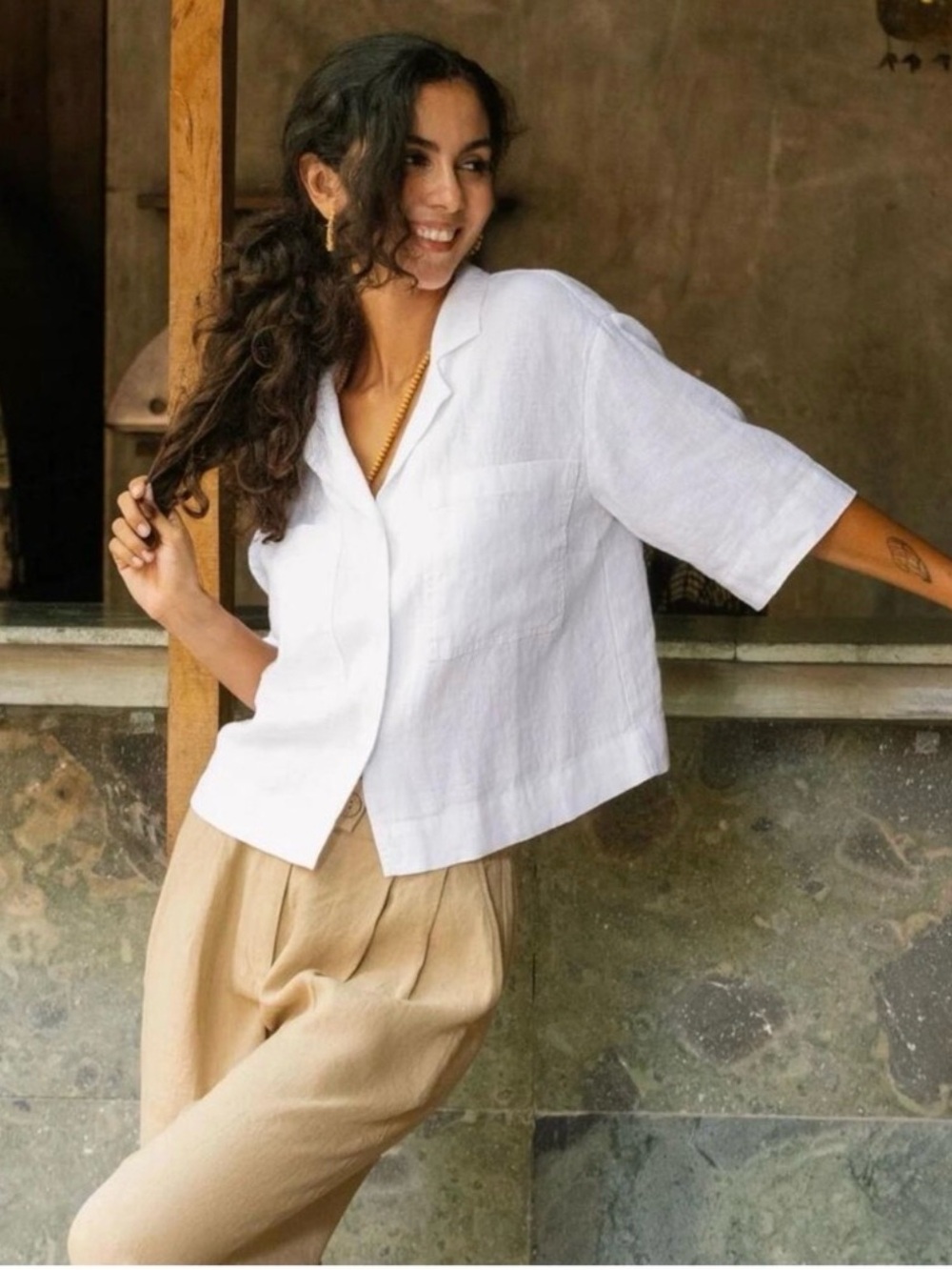 Magaschoni  White Linen Button-Up Shirt - Relaxed Fit